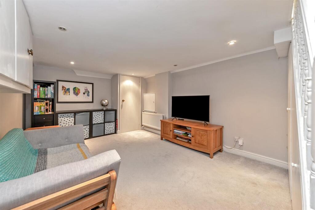 Additional image 11 of Oswald Road, St. Albans