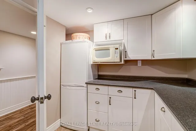 Additional image 31 of 2047 Ardleigh Rd