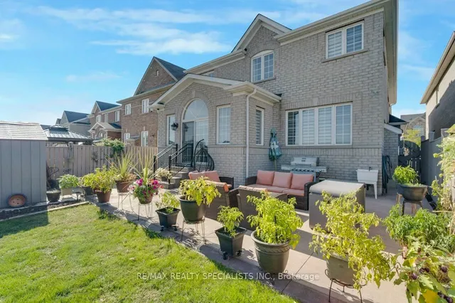 Additional image 44 of 7 NEWINGTON Cres