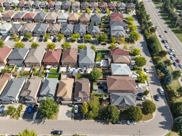 Additional image 33 of 72 Feather Reed Way