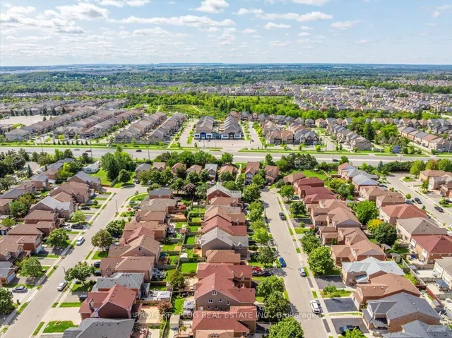 Additional image 47 of 95 Mosley Cres