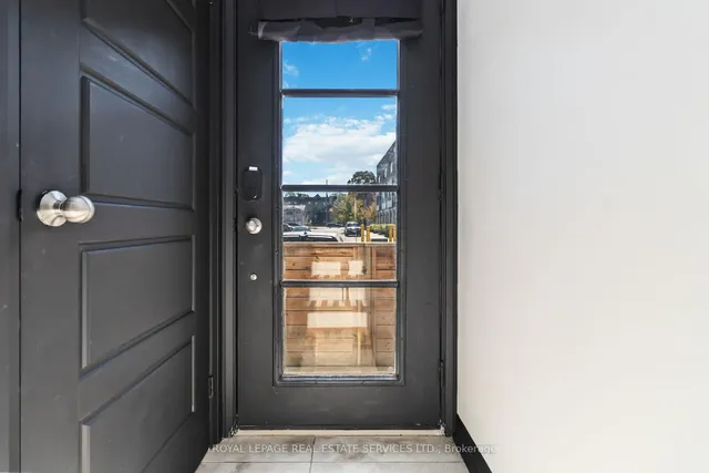 Additional image 5 of 405 Plains Rd Unit 25