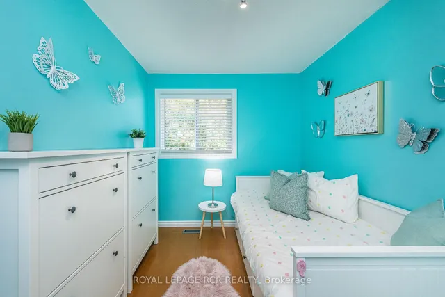 Additional image 16 of 19 Shenstone Ave