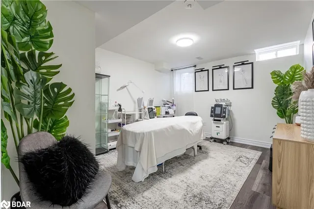 Additional image 35 of 555 Veterans Drive Dr