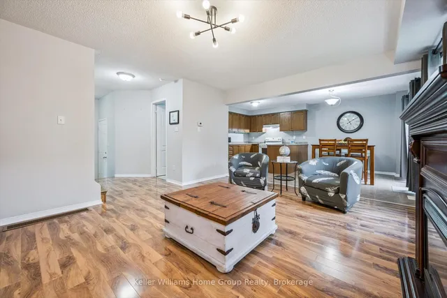 Additional image 8 of 17 Florette Pl