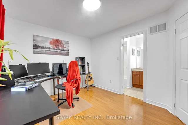 Additional image 24 of 52 Watsonbrook Dr