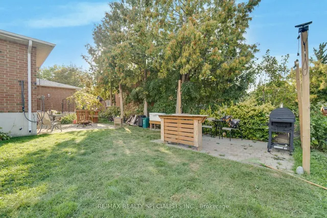 Additional image 35 of 8 Malcolm Cres