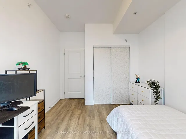 Additional image 26 of 65 Yorkland Blvd Unit 309