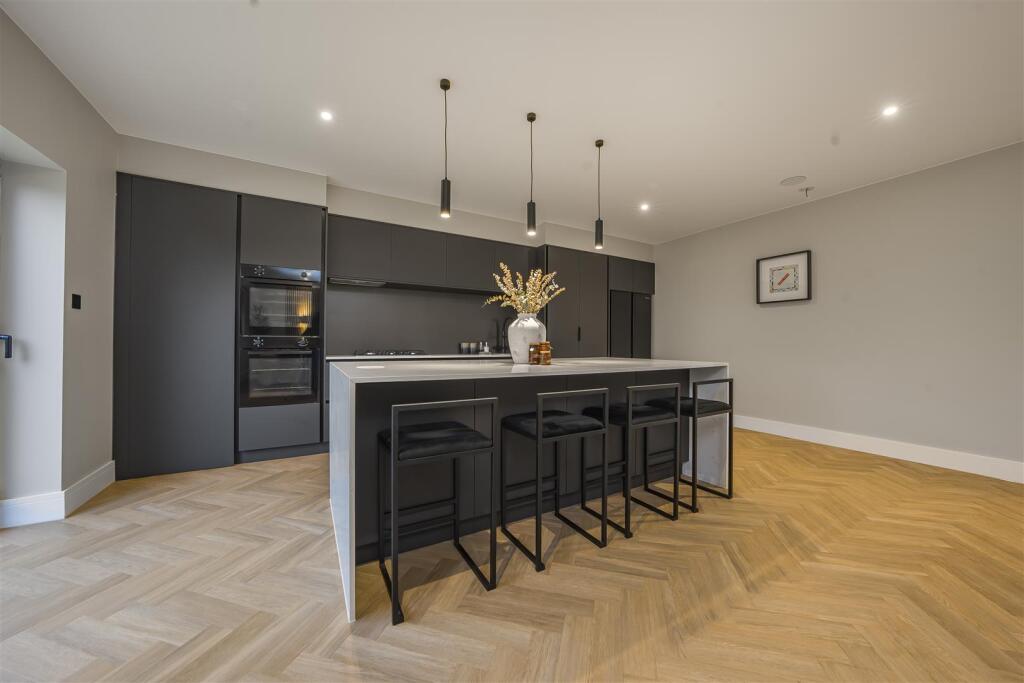 Additional image 8 of The Meads, Bricket Wood, St. Albans
