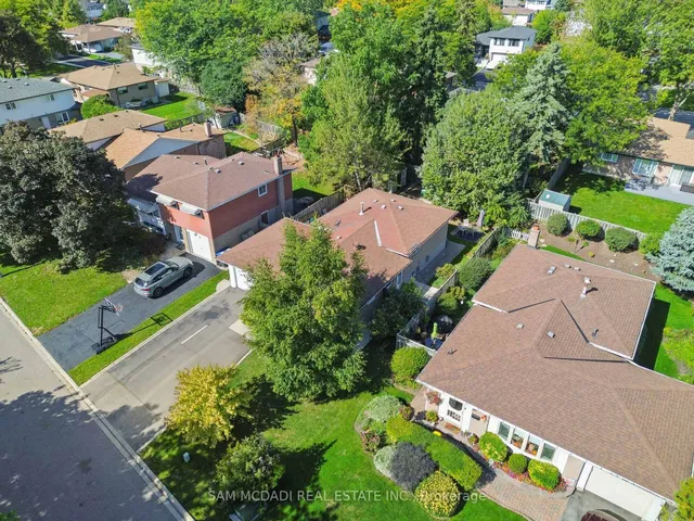 Additional image 3 of 77 Lockton Cres