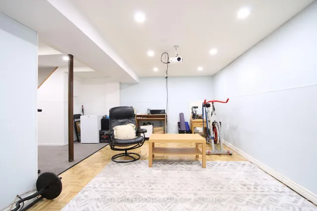 Additional image 36 of 16 Mangrove Rd