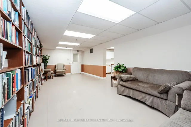 Additional image 37 of 20 Cherrytree Dr Unit 802