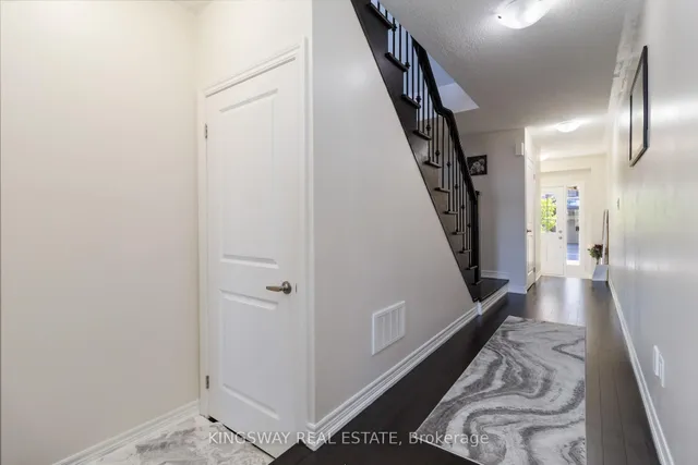 Additional image 39 of 86 Fruitvale Circ