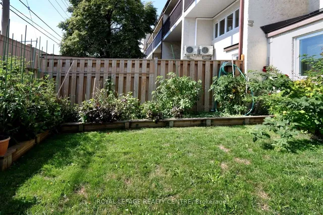 Additional image 32 of 1055 Dundas St Unit 183