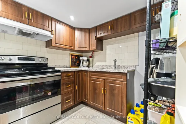 Additional image 33 of 83 Mount Ranier Cres