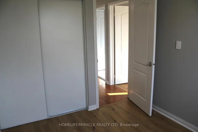 Additional image 31 of 5980 Whitehorn Ave Unit 38