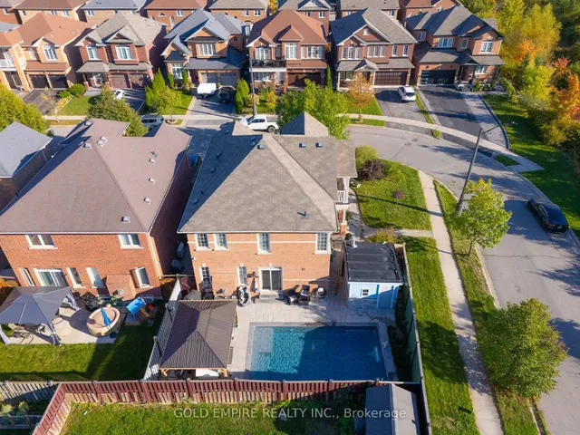 Additional image 48 of 33 Accent Circ