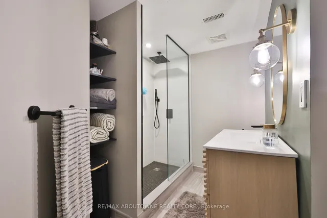 Additional image 36 of 1131 Carol St