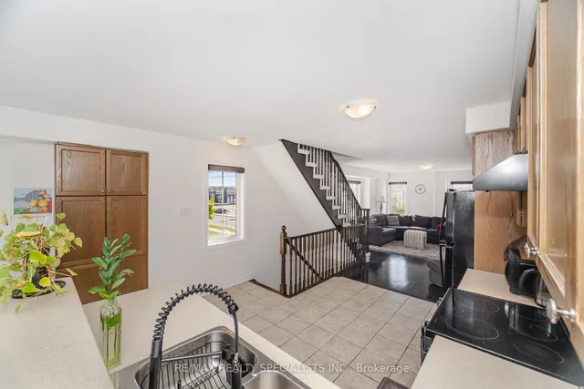 Additional image 16 of 2 Shiraz Dr Unit 114