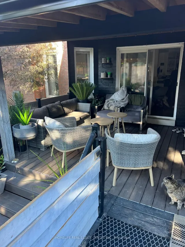 Additional image 14 of 38 Dunvegan Cres