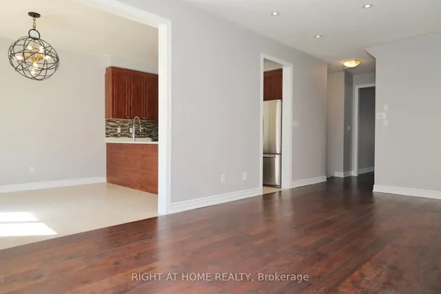 Additional image 10 of 15 Krakow St