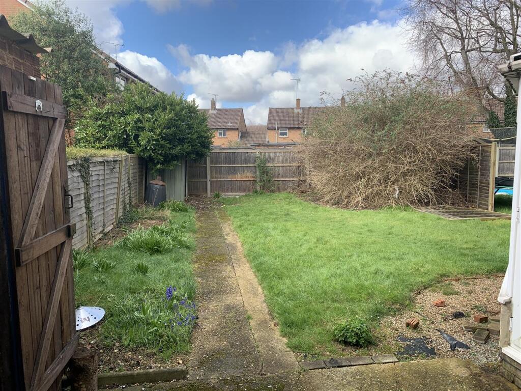 Additional image 5 of Holly Close, Hatfield