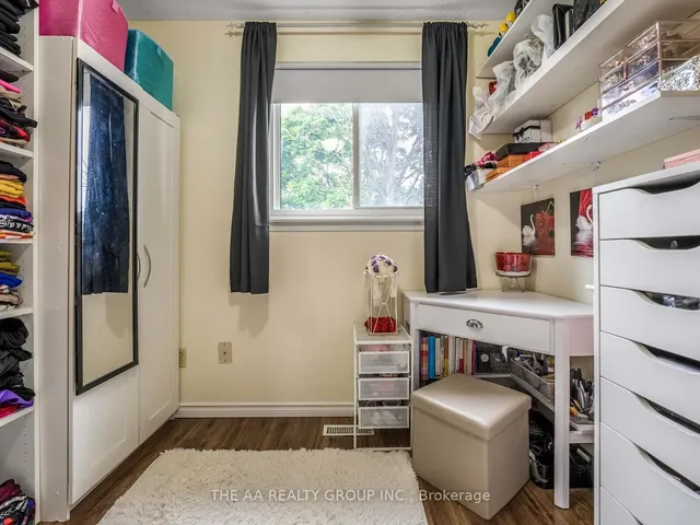 Additional image 21 of 33 Guildford Cres Unit 33