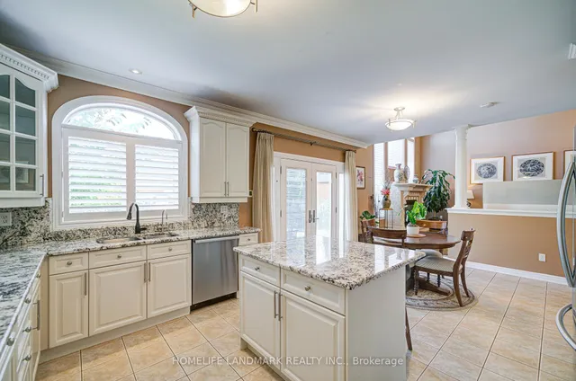 Additional image 32 of 1388 Pinery Cres