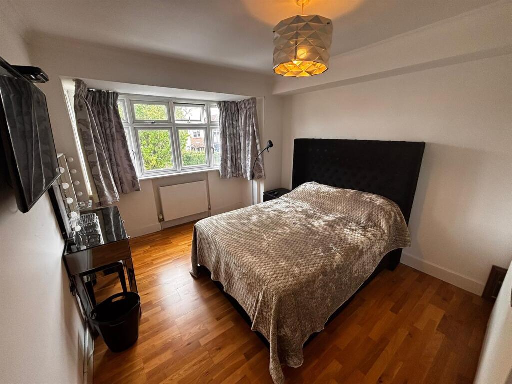 Additional image 9 of Heathcote Avenue, Hatfield