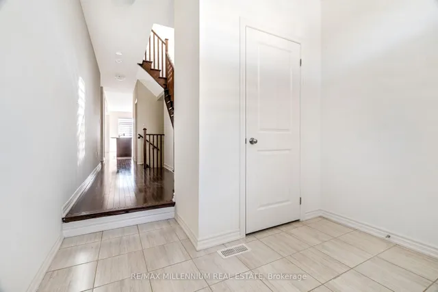 Additional image 8 of 77 Donald Ficht Cres