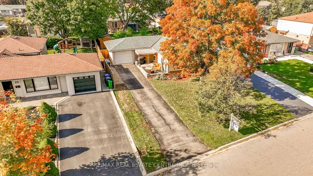 Additional image 40 of 23 Bedford Cres