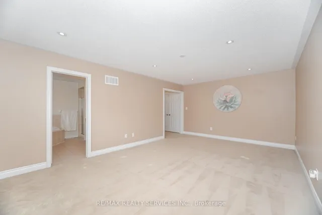 Additional image 34 of 6 BEACON HILL Dr