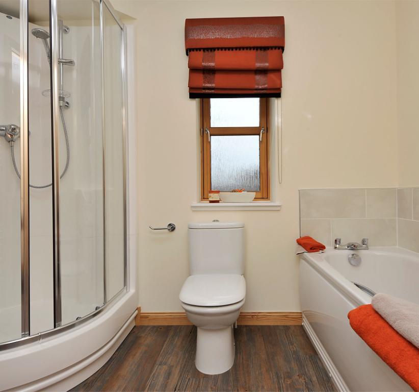 Additional image 7 of McIntosh Crescent, Dyce, Aberdeen, AB21