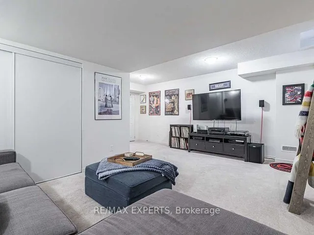 Additional image 15 of 78 Honeyview Tr