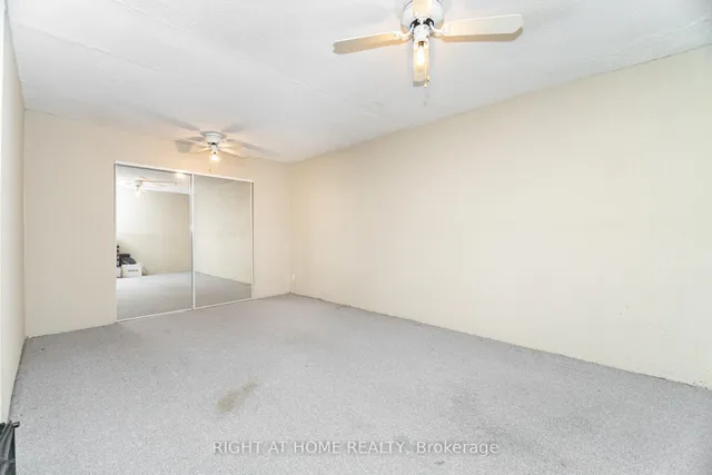 Additional image 4 of 1250 Mississauga Valley Blvd Unit 13