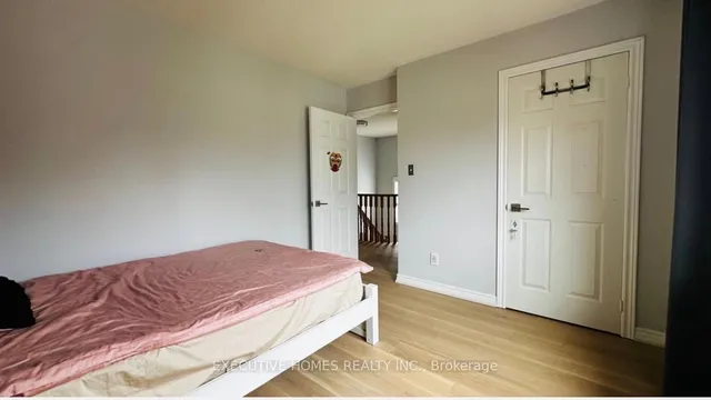 Additional image 12 of 49 Westfield Tr