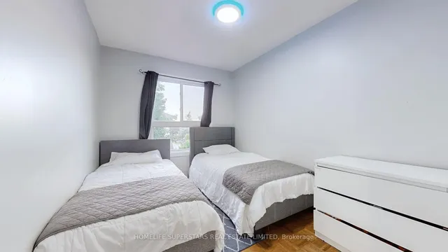 Additional image 25 of 76 Collins Cres