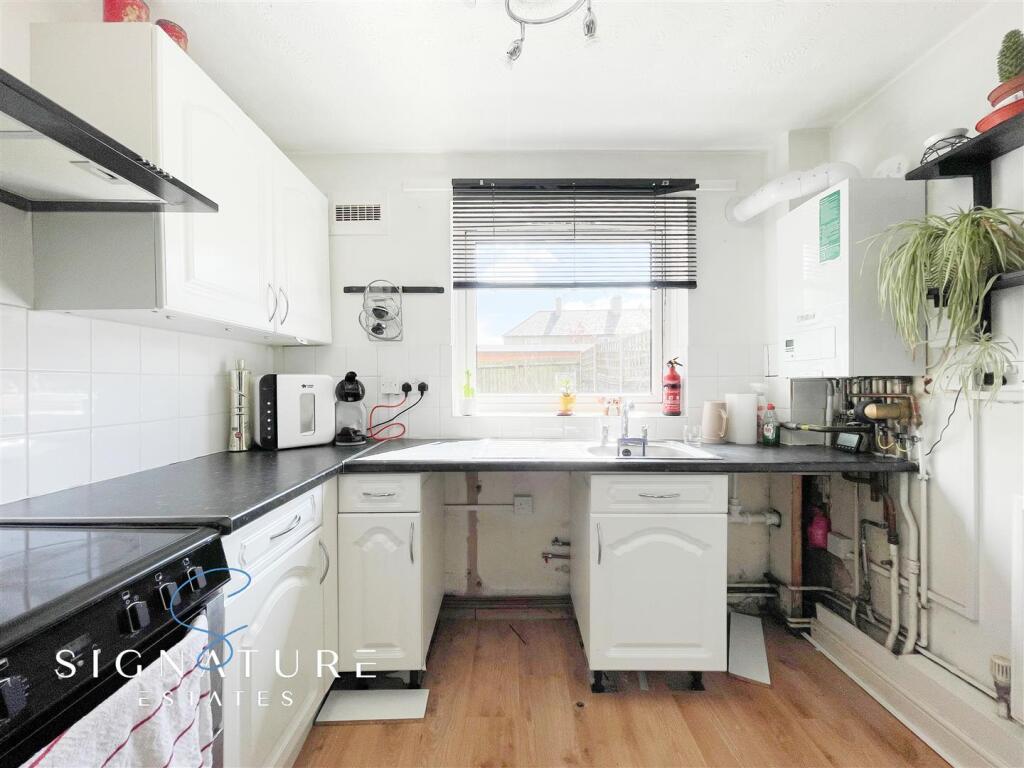 Additional image 15 of Wellfield Close, Hatfield