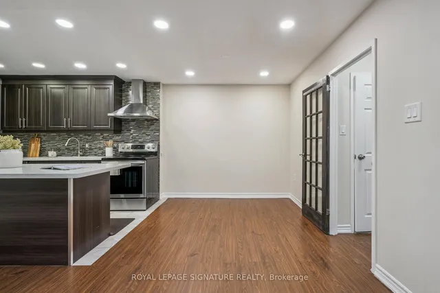 Additional image 16 of 1624 Bloor St Unit 51