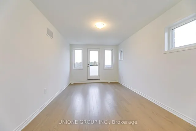 Additional image 29 of 3070 John Mckay Blvd Unit 19