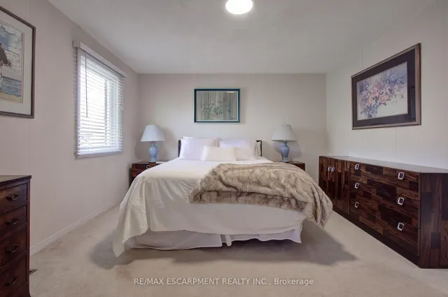 Additional image 23 of 214 Ross Lane