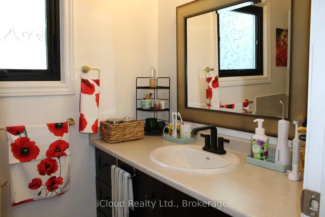 Additional image 5 of 42 Lindridge Ave