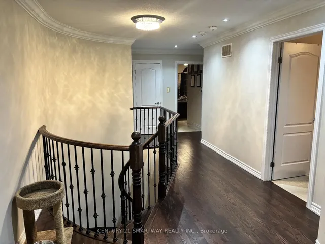 Additional image 15 of 25 Bucksaw St