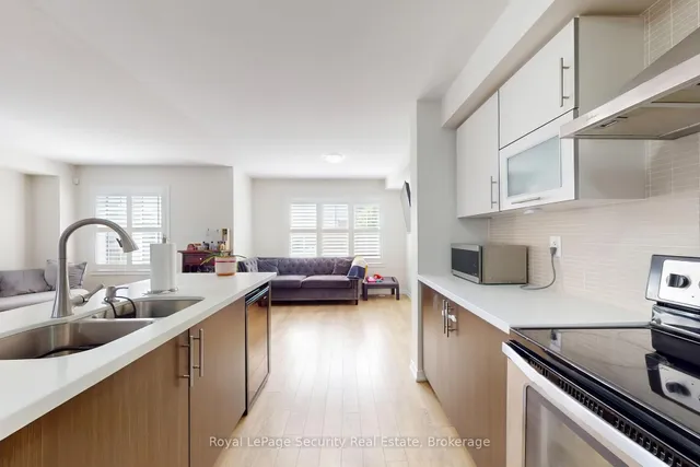 Additional image 20 of 55 Golden Springs Dr