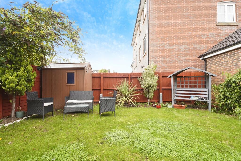 Additional image 17 of Buttercup Close, Hatfield