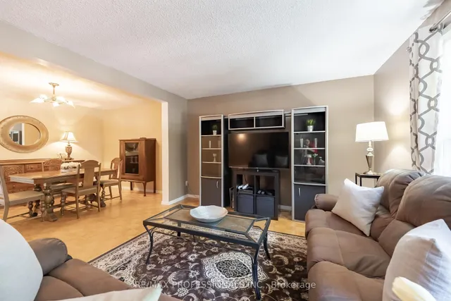 Additional image 5 of 405 Hyacinthe Blvd Unit 65