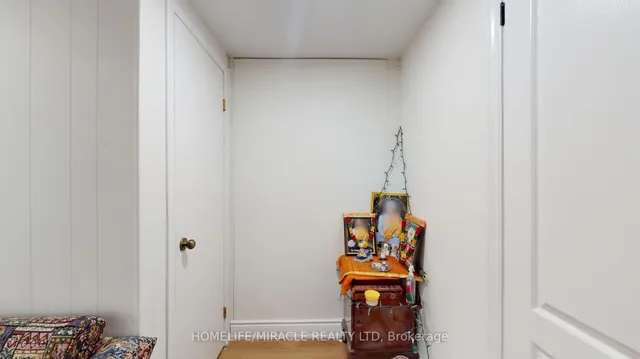 Additional image 41 of 64 Radford Dr