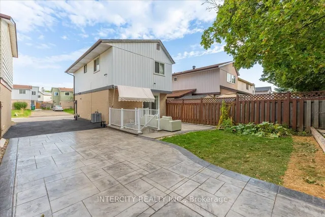 Additional image 35 of 6 Hedley Crt
