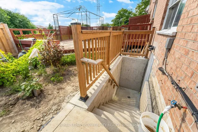 Additional image 30 of 131 Millstone Dr