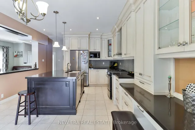 Additional image 14 of 693 Gypsy Fly Cres